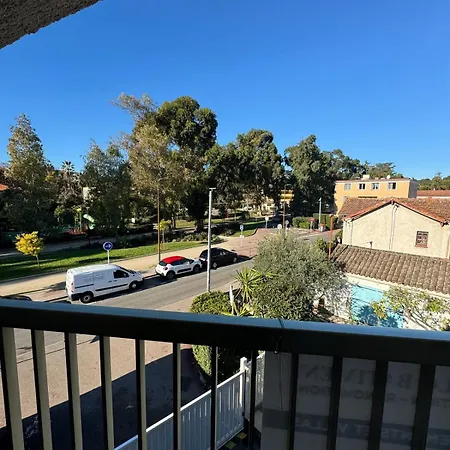 30m2 2 Steps From Everything